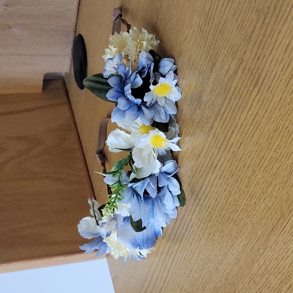 Blue Assorted Flower Tumblr Girl 2010 Elastic Leigh